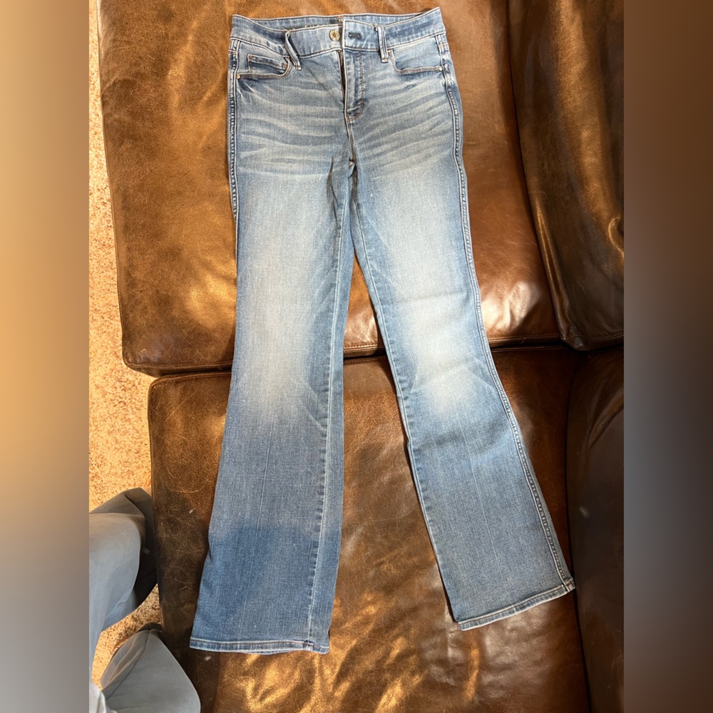 White House Black Market light blue everyday soft skinny flare Jeans